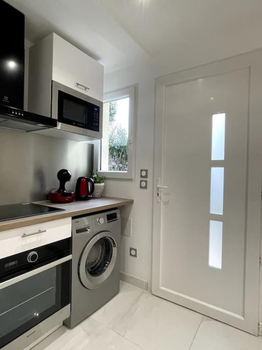 Appartement Cosy Et Moderne Proche De Disneyland Bussy-Saint-Georges Luaran gambar