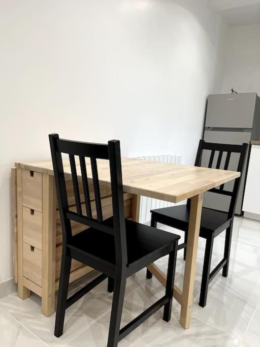Appartement Cosy Et Moderne Proche De Disneyland Bussy-Saint-Georges Luaran gambar