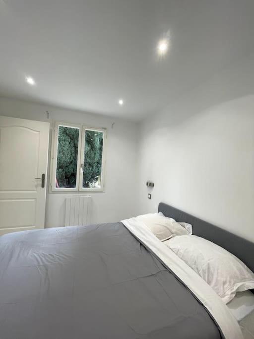 Appartement Cosy Et Moderne Proche De Disneyland Bussy-Saint-Georges Luaran gambar